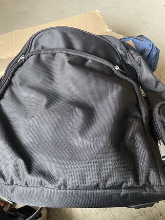 Schwarzer Rucksack