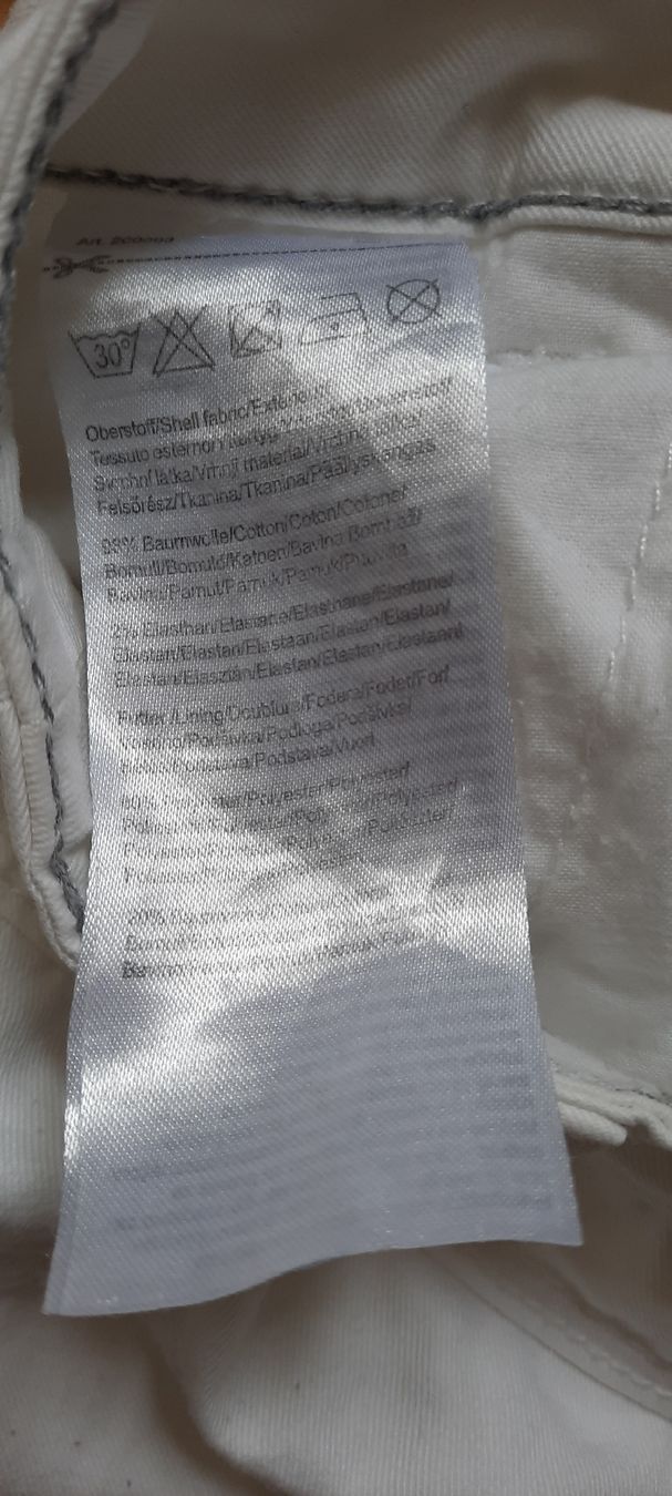 Cecil Jeans: ***CECIL*** Hose weiss Gr 33 – Usato da Wädenswil venduto da H2H_Secondhandshop 7