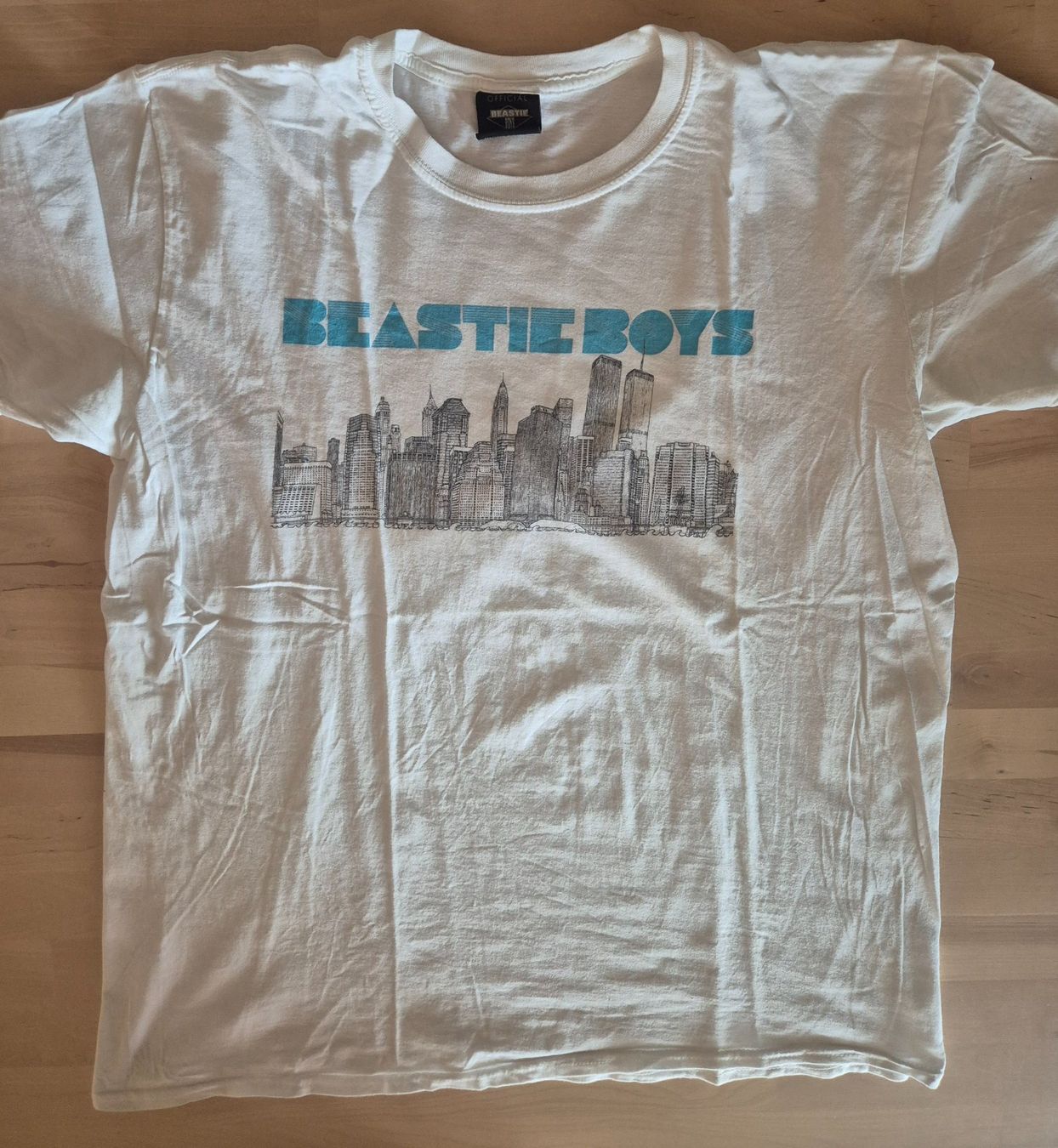 T-shirt: Beastie Boys T-Shirt – Usato da Trogen venduto da Monk3yWear