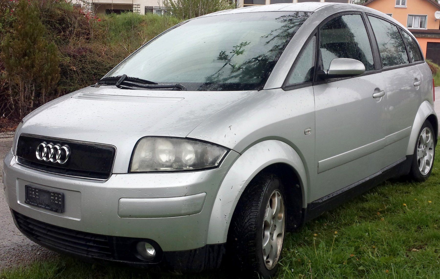 Audi Automobili: Audi A2 1.4i aus 2001 ab Platz – Usato da Yverdon-les-Bains venduto da Xqrk 1