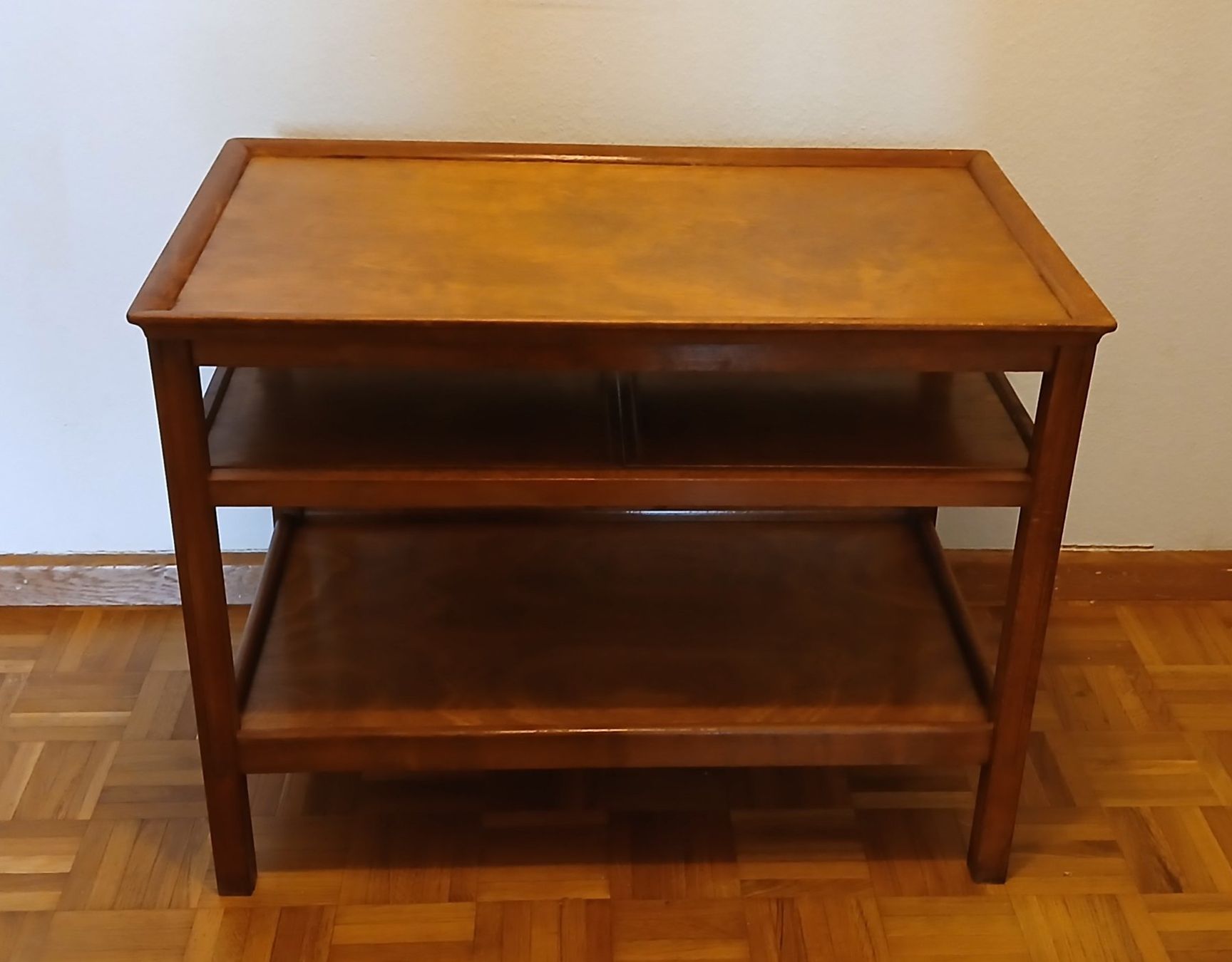 Tavoli: Vintage Tisch Holz – Usato da Greifensee venduto da Foxglove