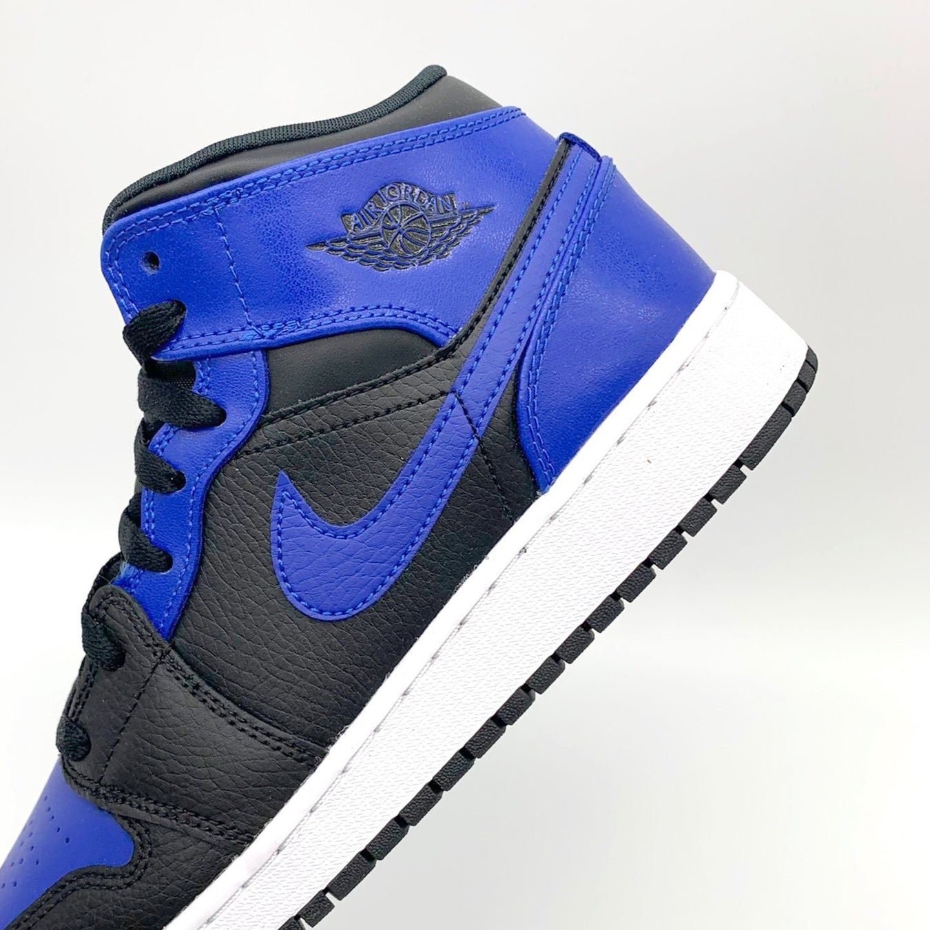 Chaussures hommes: Jordan 1 Mid Hyper Royal (GS) EU 38.5 – Neuf avec emballage d'origine à Buochs par MW_Sneakergoods 1