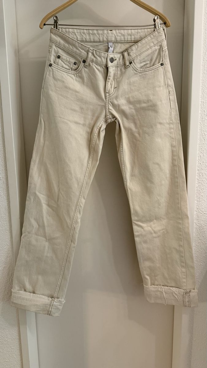 Weekday Jeans: Weekday Arrow jeans – Gebraucht aus Kloten von S_m00