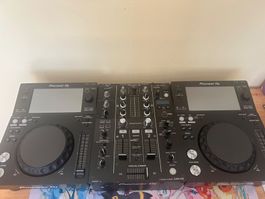 Pioneer XDJ-700 x2 + table mixage DJM-450