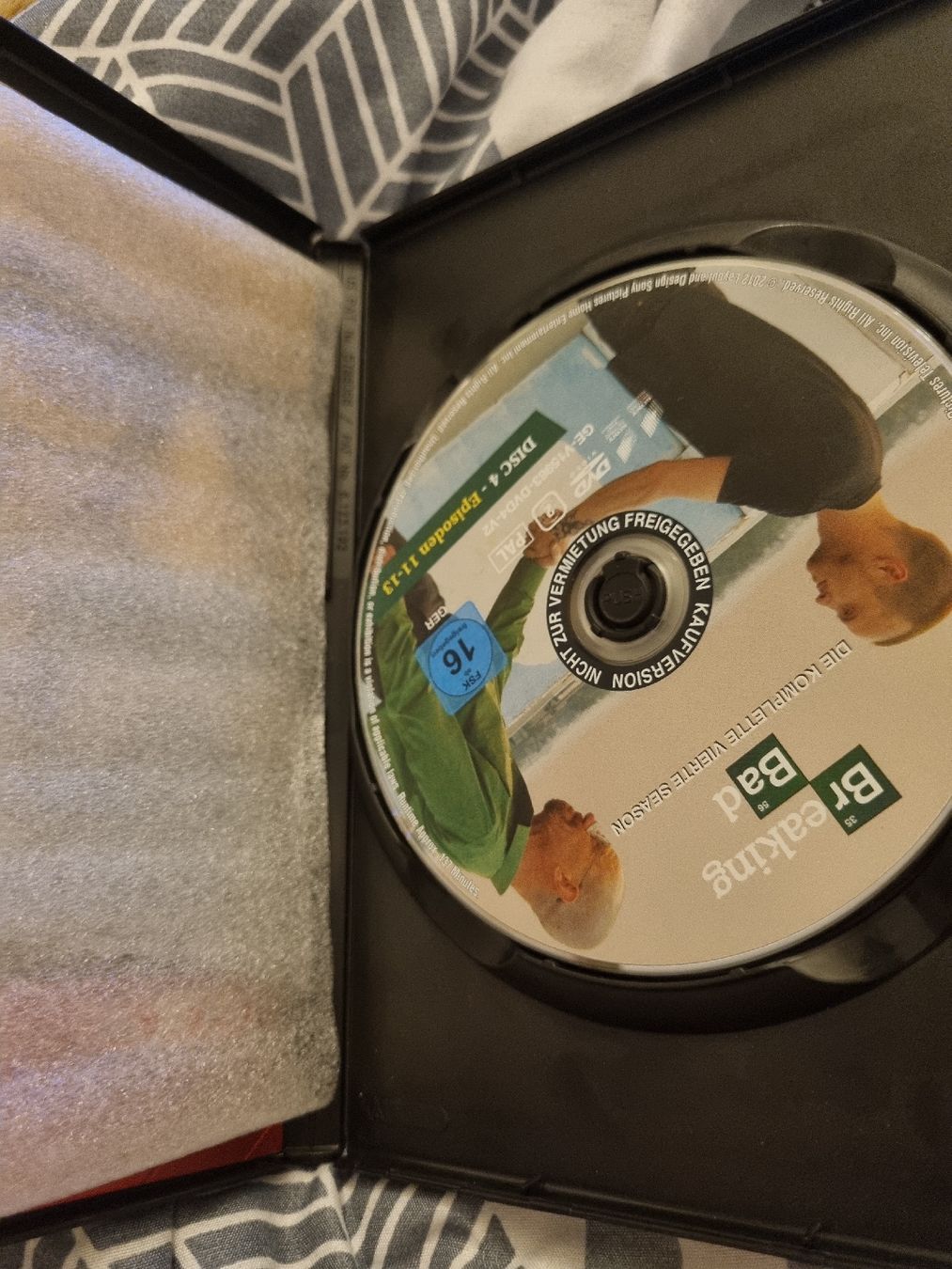 Tutti i DVDs: Breaking Bad Staffel 4 DVD Box Set gebraucht – Usato da Thierachern venduto da rob_xm6d 2