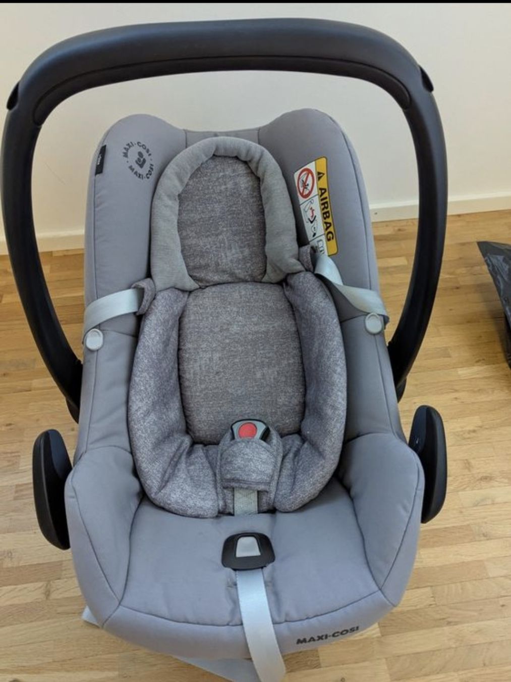 Maxi-Cosi Auto-Kindersitze: Babyschale mit Isofix – Gebraucht aus Langnau am Albis von ins_k9mm
