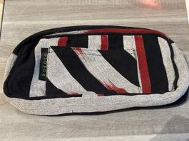 Trousse de toilette homme