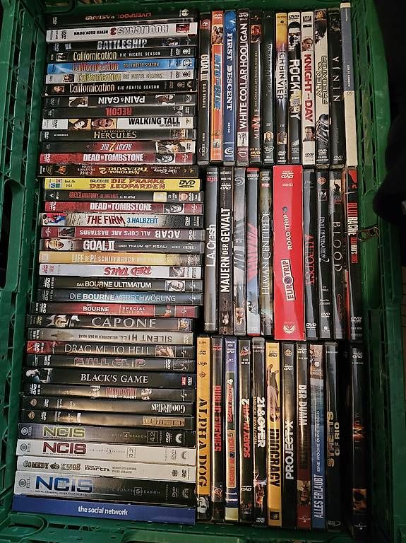 Tous les DVDs: DVD Sammlung 230stk – D'occasion à Thun par Sir09 3