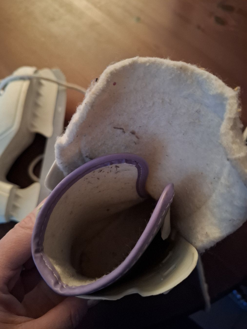 Patins à glace: Schlittschuhe Gr 34 – D'occasion à Hätzingen par Snoopi84 4