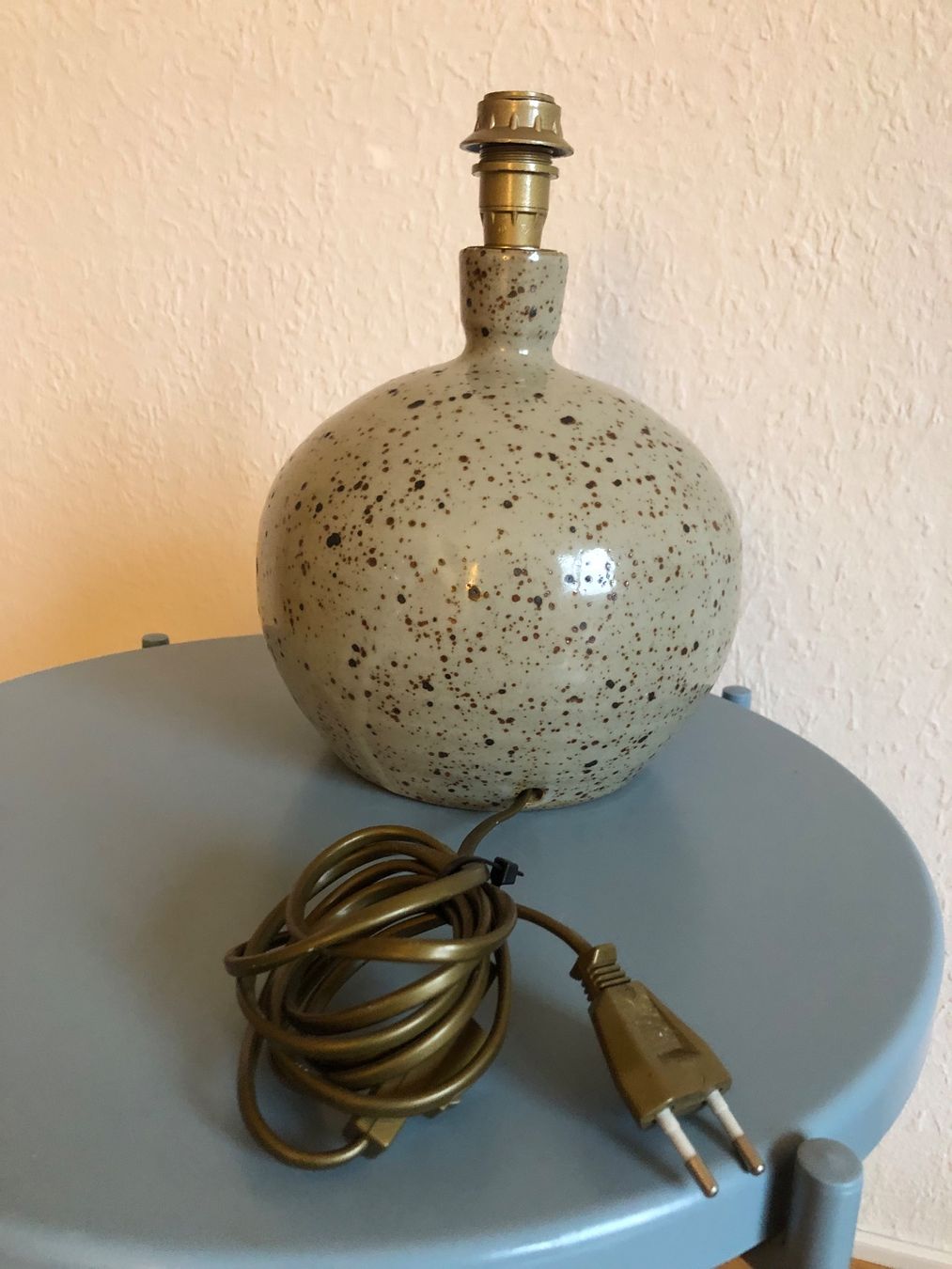 Lampade: Vintage Steingut Tischlampe  Lampe de table vintag een grès – Usato da Biel/Bienne venduto da Garum 3