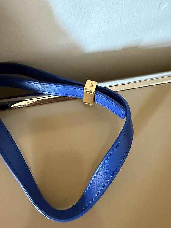 Armani Taschen für Damen: ARMANI Crossbody Bag – Gebraucht aus Zürich von jana_lorena 3