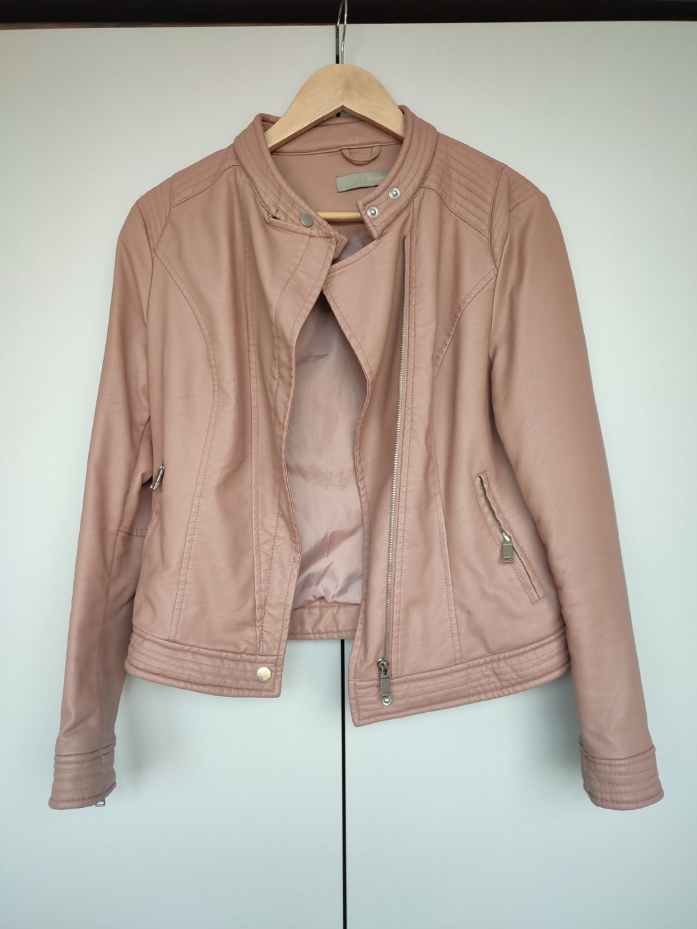 Giacche: Damen Kunstlederjacke rosa Grösse M Bata – Usato da Bern venduto da san_22kx
