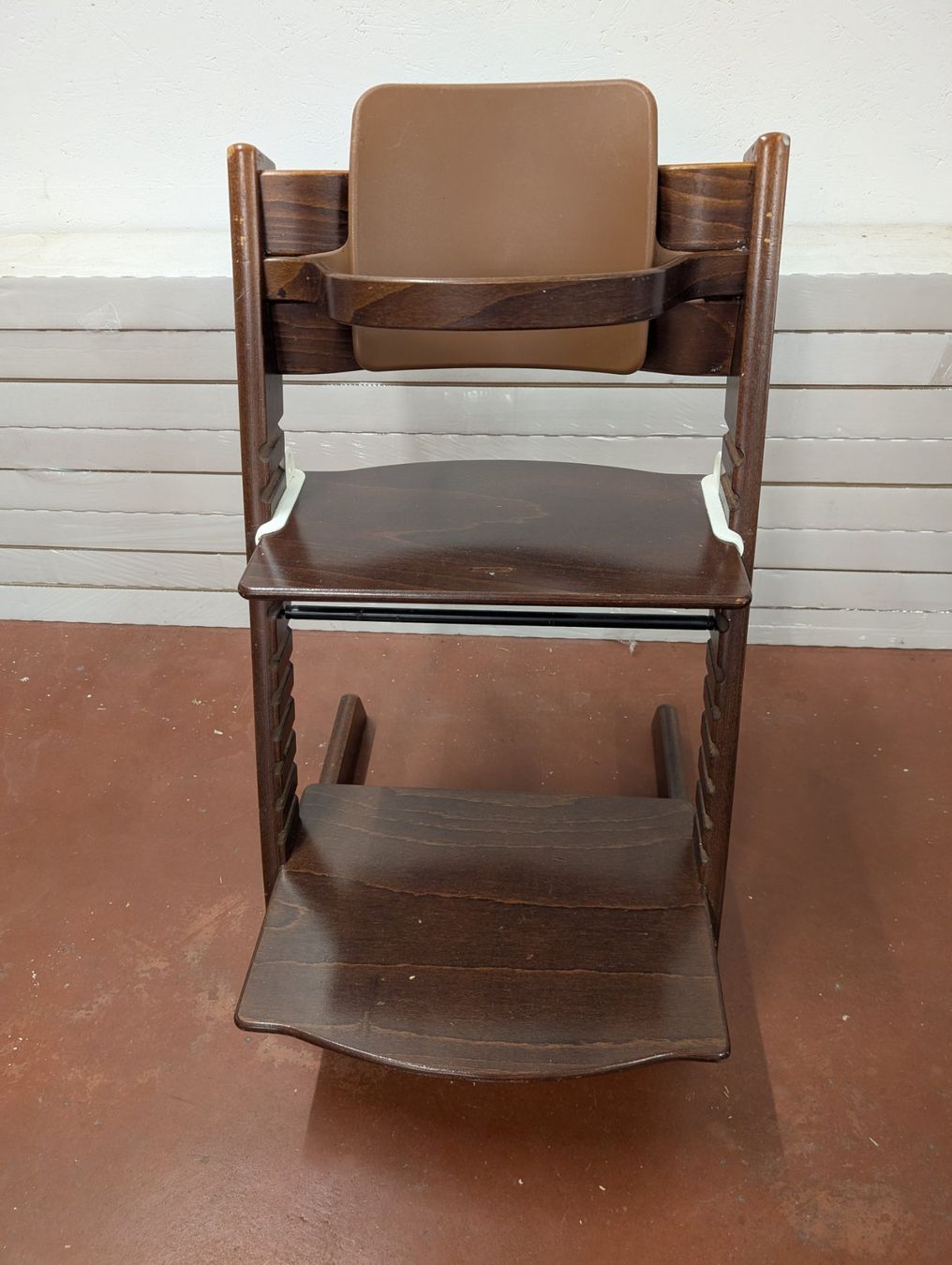 Stokke Seggioloni: Tripp Trapp braun – Usato da Birmensdorf ZH venduto da Simsim08