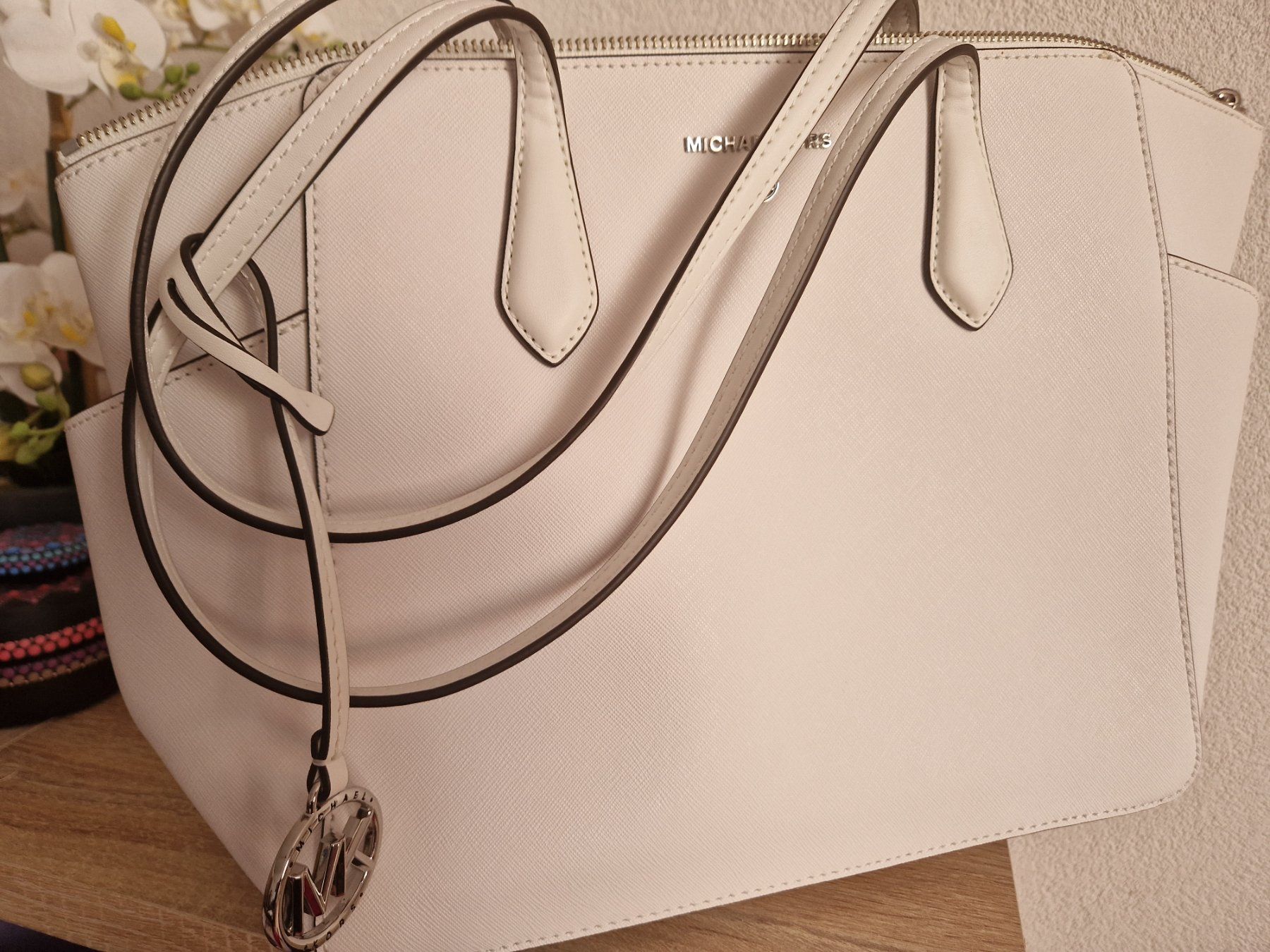 Michael Kors Borse da donna: Sac Michael Kors blanc authentique neuf – Usato da Missy venduto da valentine17