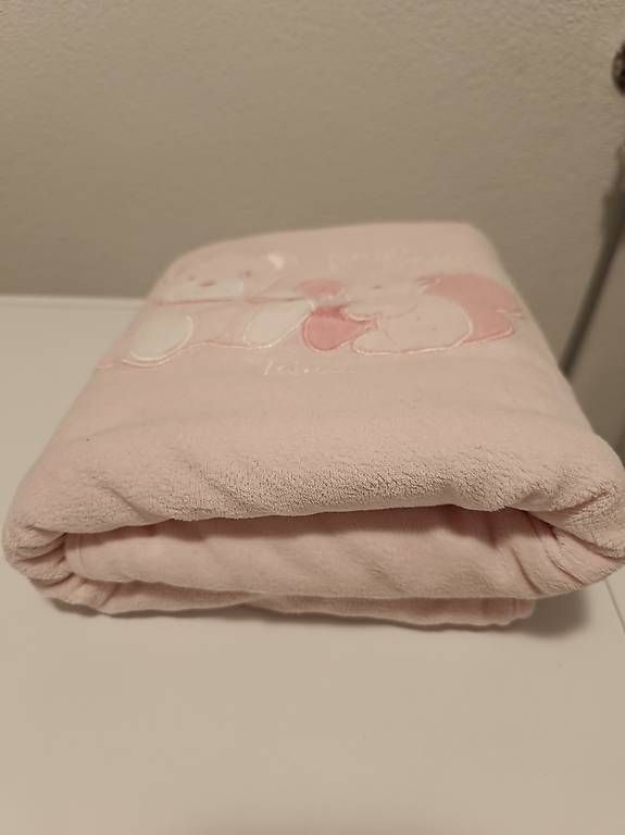 Coperte: Copertina Thun rosa x bebè  – Usato da Pambio-Noranco venduto da mar_rks5 1