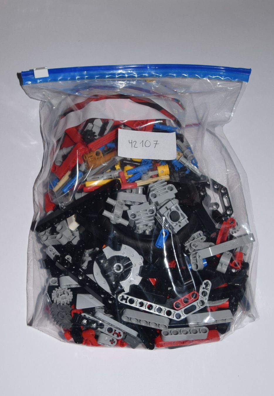 Lego Giocattoli: Lego Technic- Ducati Panigale V4 R – Usato da Lausen venduto da Rotezora79 3