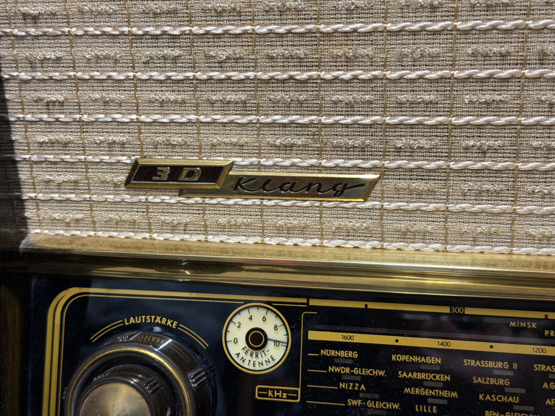 Grundig Radio: Grundig 4035 W/3D Röhrenradio – Usato da Zürich venduto da Mosli 4