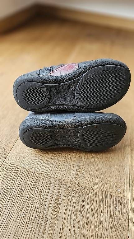 Chaussures filles: Übergangs- / Herbststiefel Grösse 24 – D'occasion à Elgg par soleo509 1