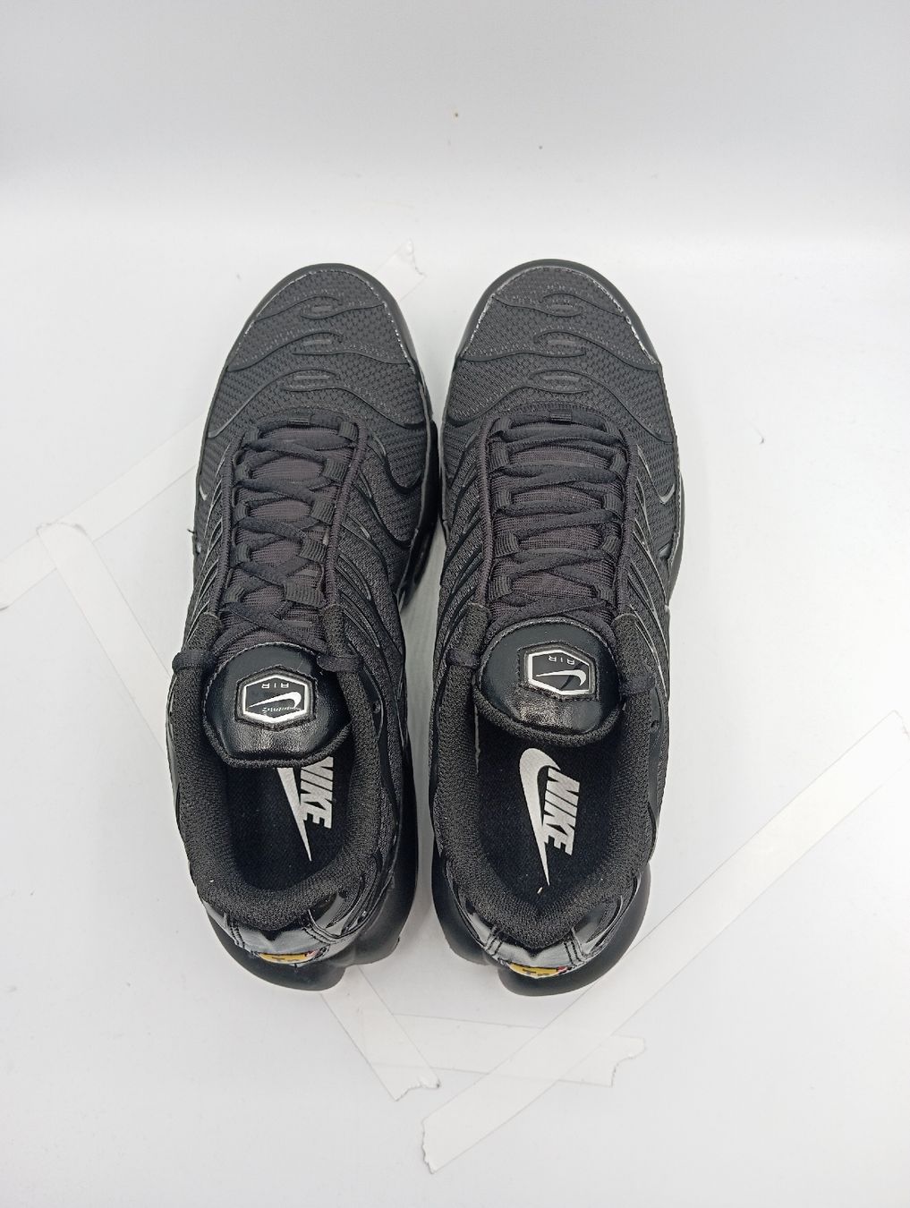 Nike Scarpe da uomo: Nike Air Max Plus (EU43) – Nuovo (secondo la descrizione) da Schaffhausen venduto da outlez 4