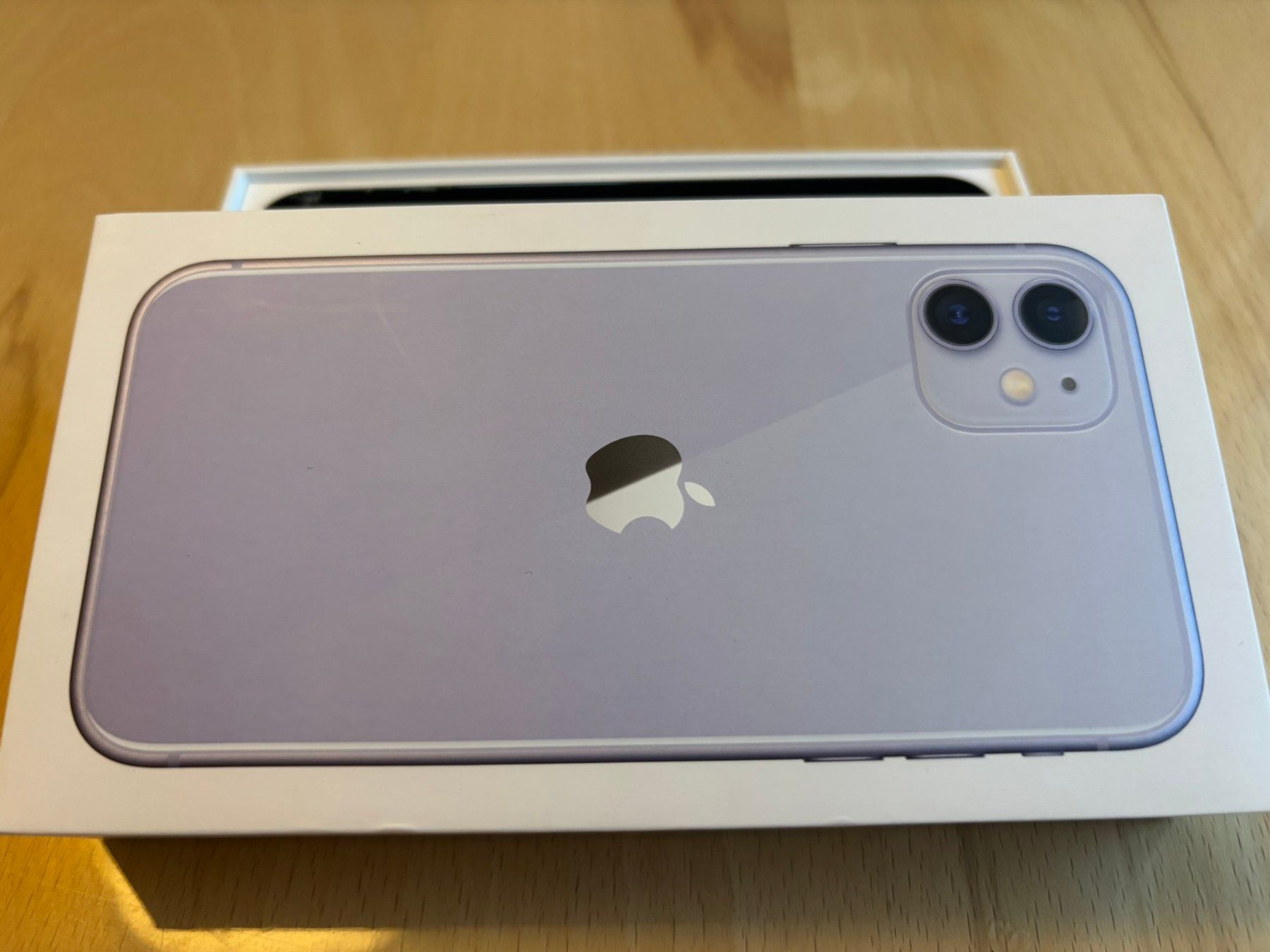 Apple Handys / Smartphones: iPhone 11 DEFEKT – Gebraucht aus Tavannes von Phildan76