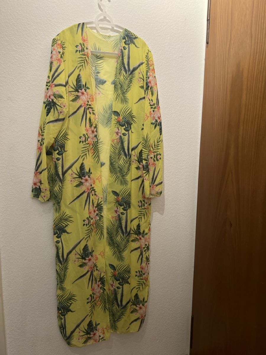 Art international: Damen Kimono Gr.42/44 – Neuf avec emballage d'origine à Basel par SimpleE