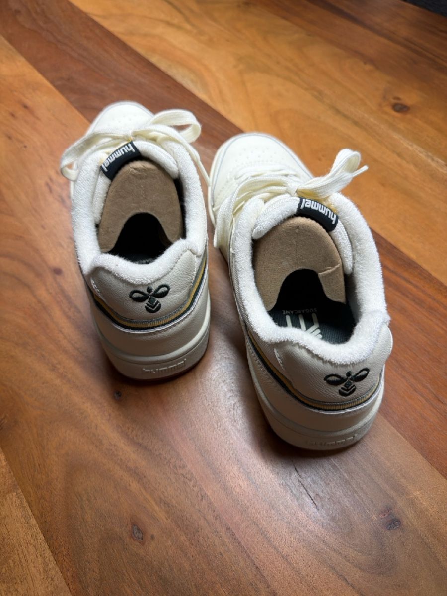 Hummel Scarpe da uomo: Hummel Sneaker – Usato da Wohlenschwil venduto da TheRDN 1