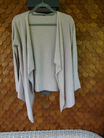 Beige Strickjacke von H&M Gr. XS - 2407137