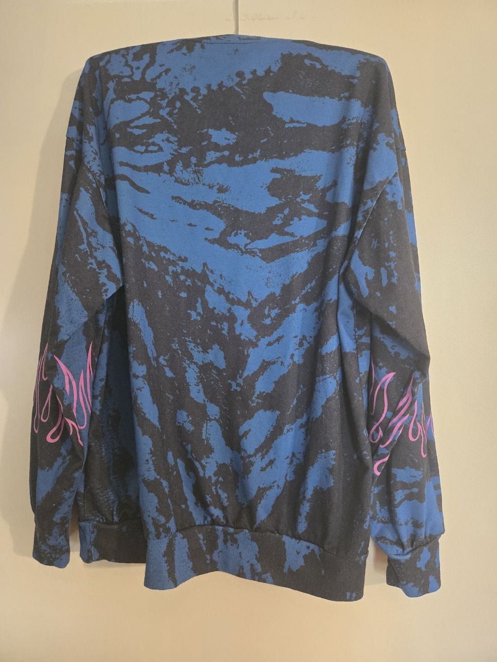 Maglioni & Felpe: Cooler Pullover mit Katzenmotiv, Grösse M – Nuovo (secondo la descrizione) da Dübendorf venduto da Timulka 5