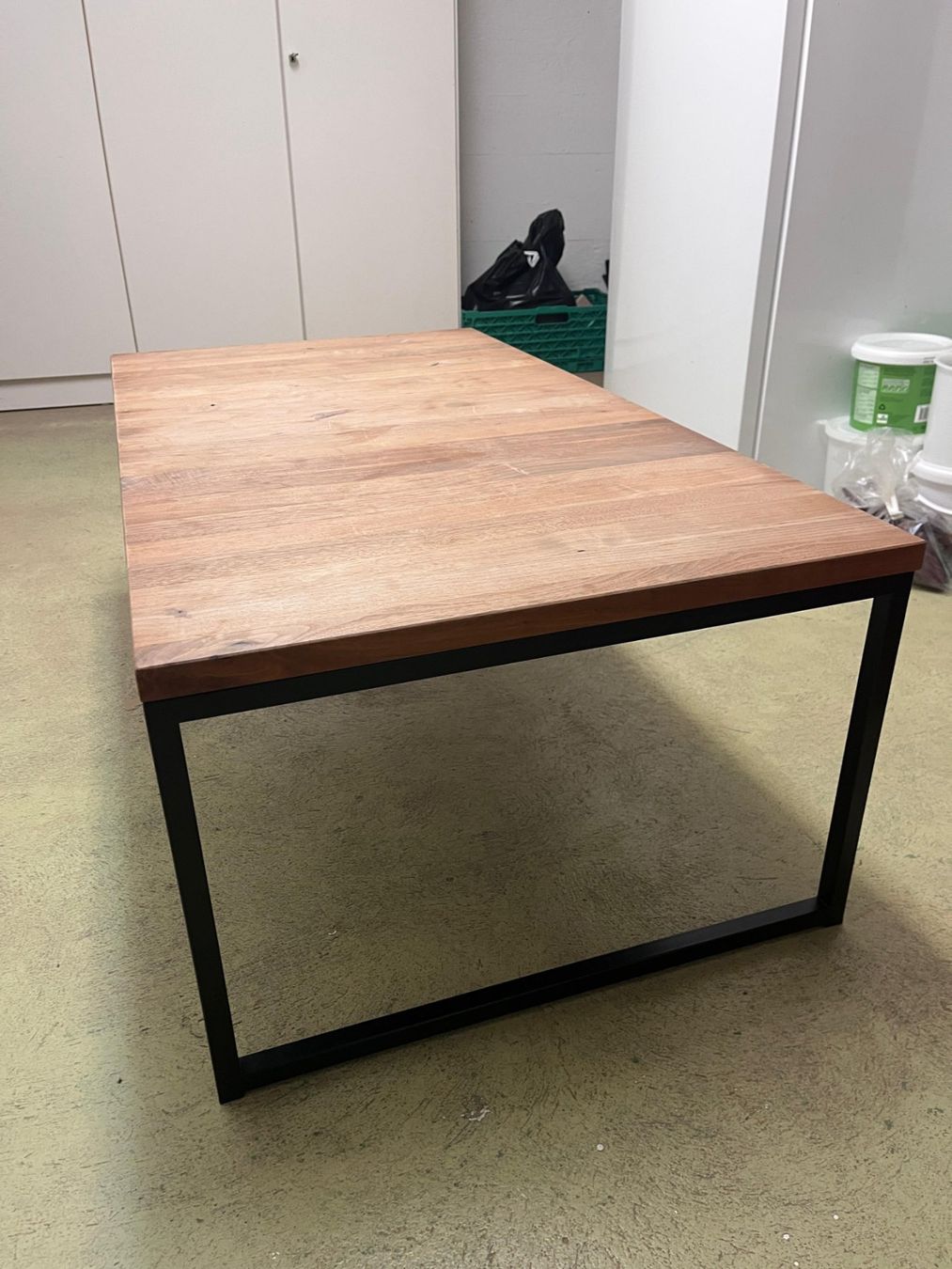 Tavoli: Couchtisch modern – Usato da Bazenheid venduto da joko57wein