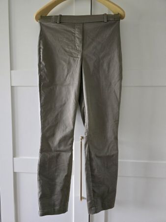 Grüne Stoffhose