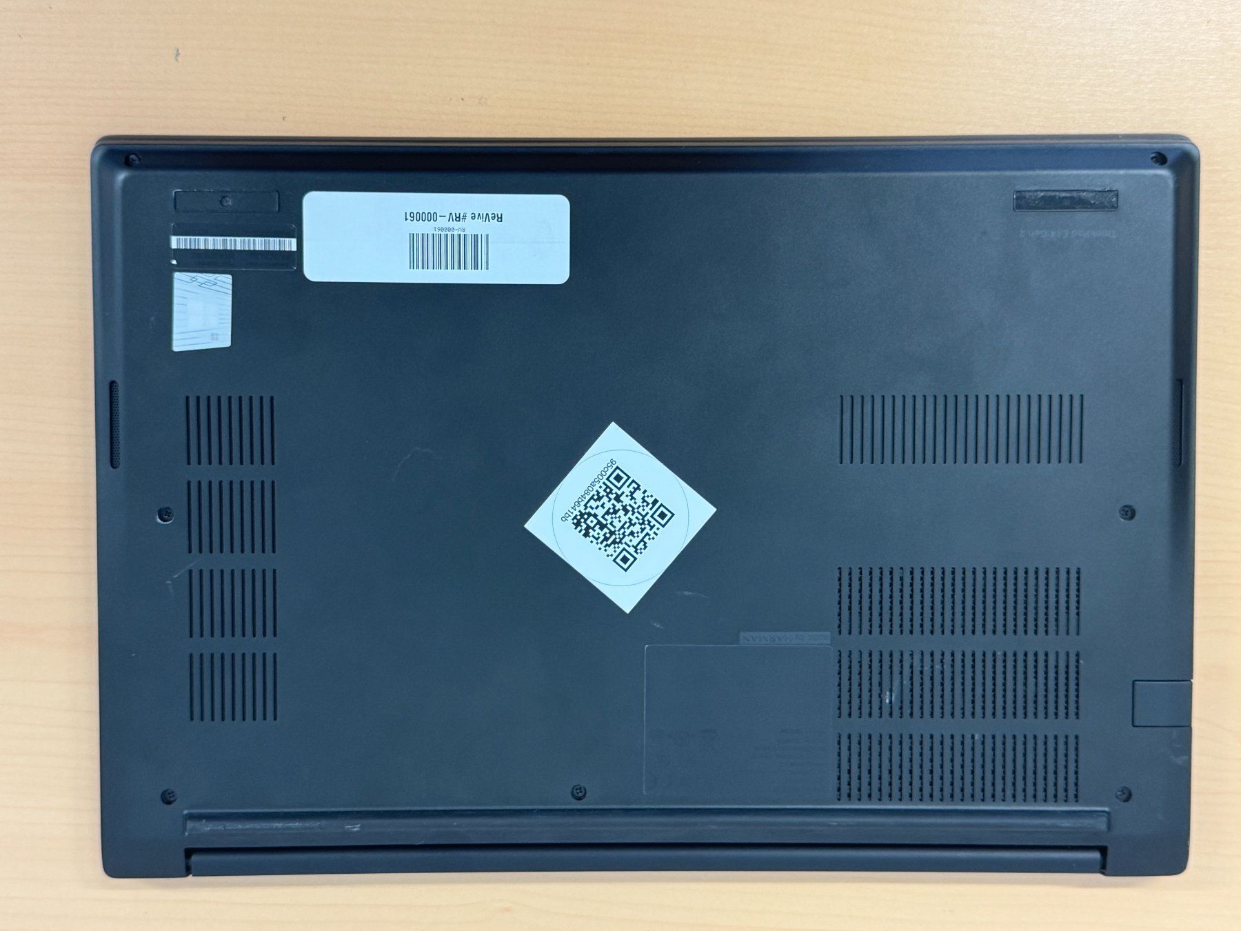 Lenovo Notebook: Lenovo ThinkPad E14 Intel Core i7 RV061 – Usato da Ebmatingen venduto da Revivetrade 5
