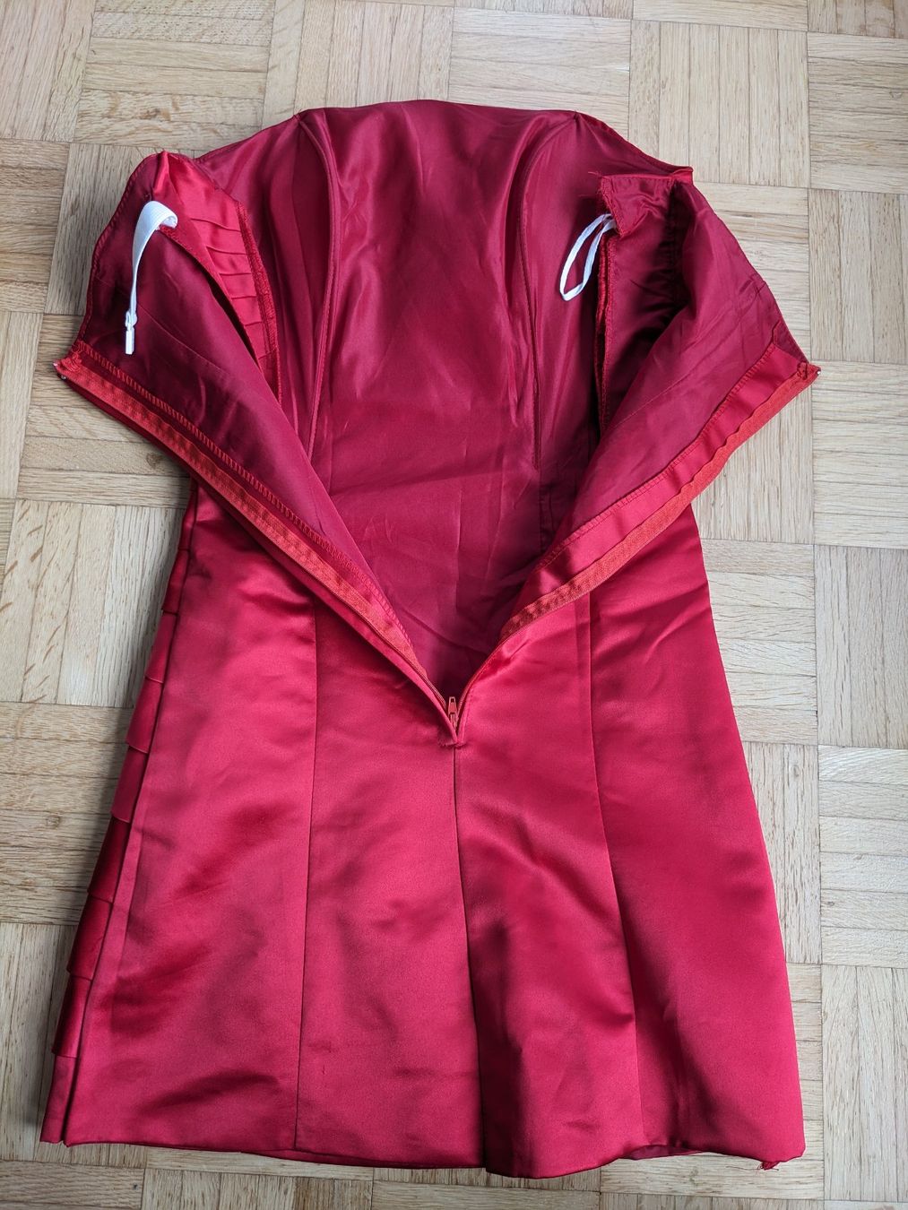 Vestiti: trägerloses rotes Cocktailkleid XS – Nuovo (secondo la descrizione) da Lengnau AG venduto da Nathi88 2