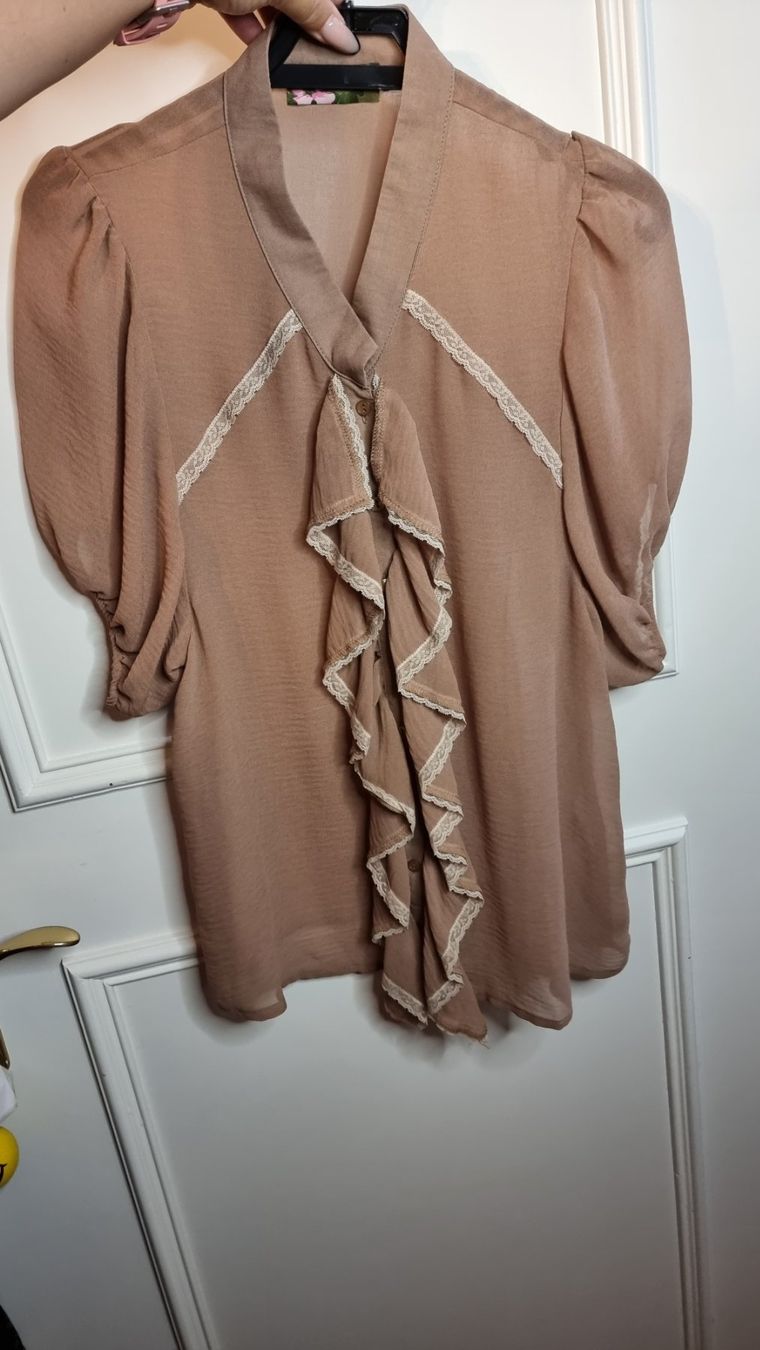 Camicette: HANAMI Bluse Größe 38/M – Usato da Wald ZH venduto da Martin79