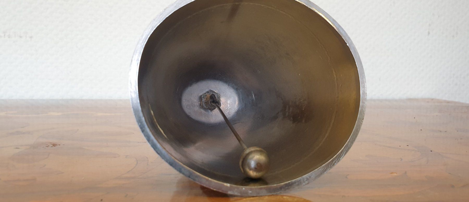 Glocken & Treicheln: Glocke – Gebraucht aus Emmen von Brockofsky 4
