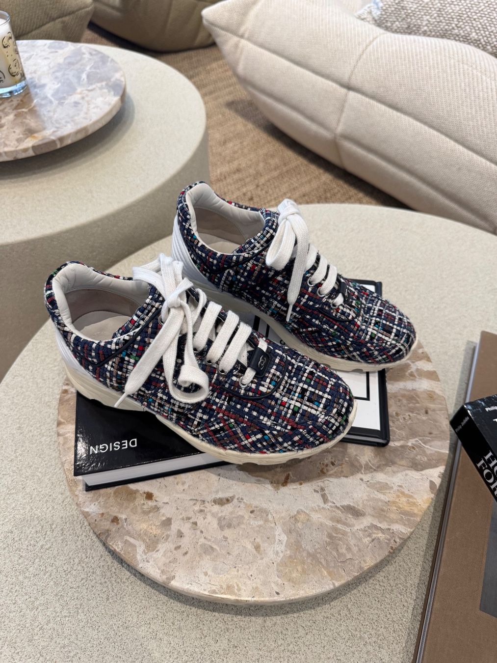 Chanel Chaussures femmes: CHANEL SNEAKERS BOUCLE – D'occasion à Schwyz par bofb 2