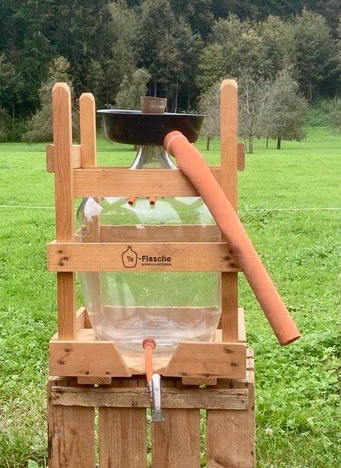 Ballon Mostflasche 25l und Saftauffänger (Gebraucht) in Wagen für CHF ...