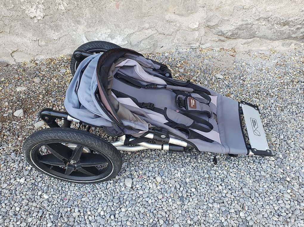 Carrozzine: Mountain Buggy Terrain – Usato da Wattenwil venduto da Stalderlis 1