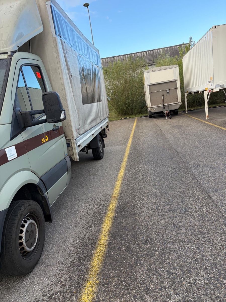Mercedes-Benz Lastwagen: Lieferwagen – Gebraucht aus St. Gallen von dus_z9dv 1