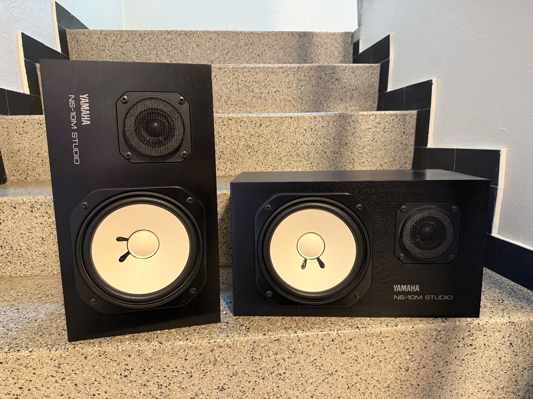 Yamaha Haut-parleurs: Yamaha NS10M – D'occasion à Grosshöchstetten par Muvako