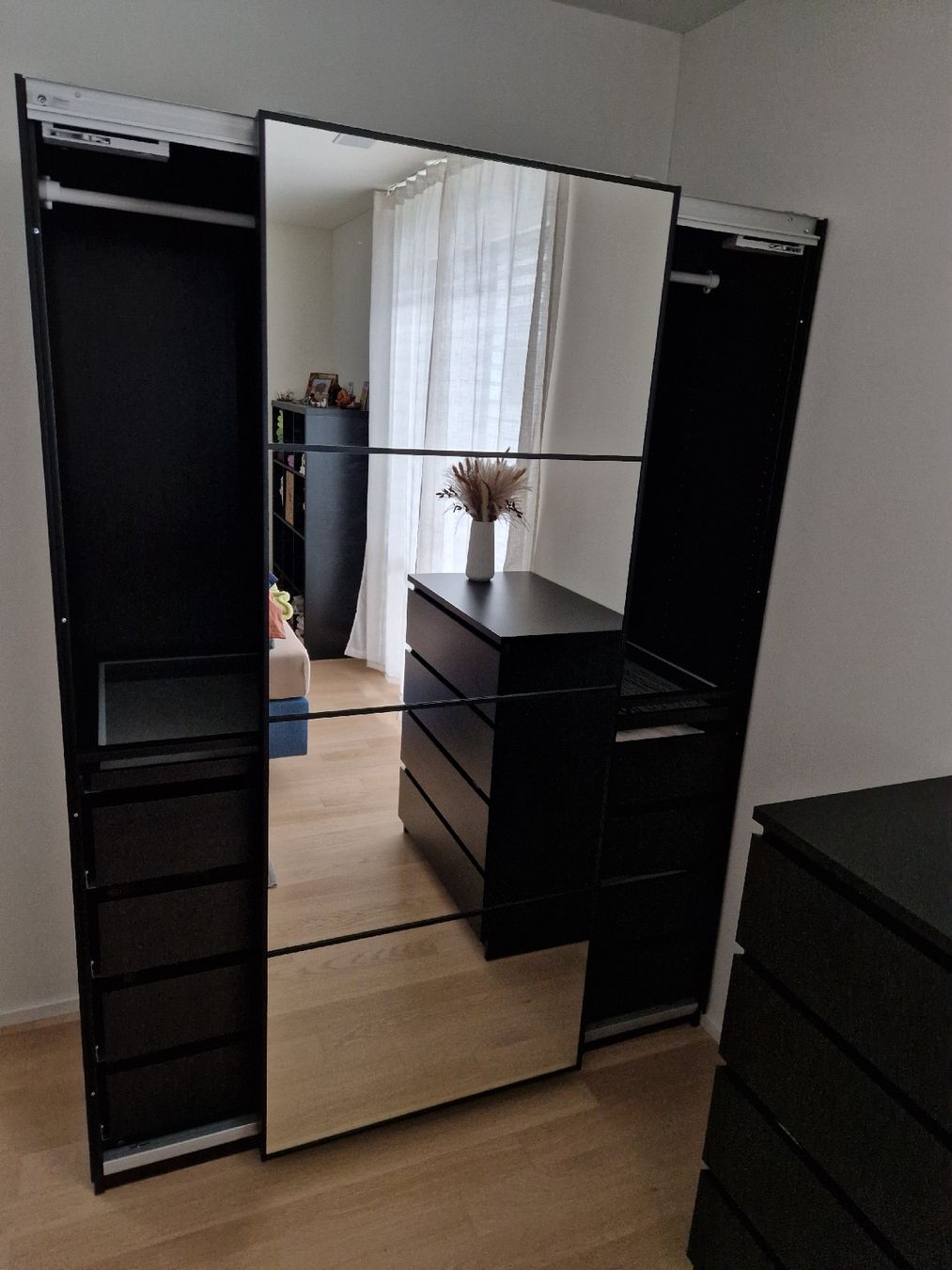 Schränke: IKEA Pax Kleiderschrank – Neu (gemäss Beschreibung) aus Zell ZH von rah_q6gm 9