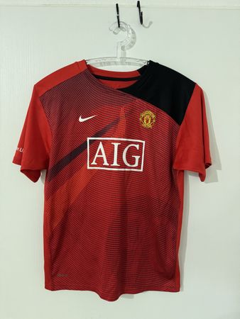 Manchester United Trikot Nike S Rot AIG Top Zustand