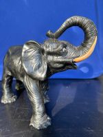 Éléphant décoratif vintage en métal noir, chanceux!