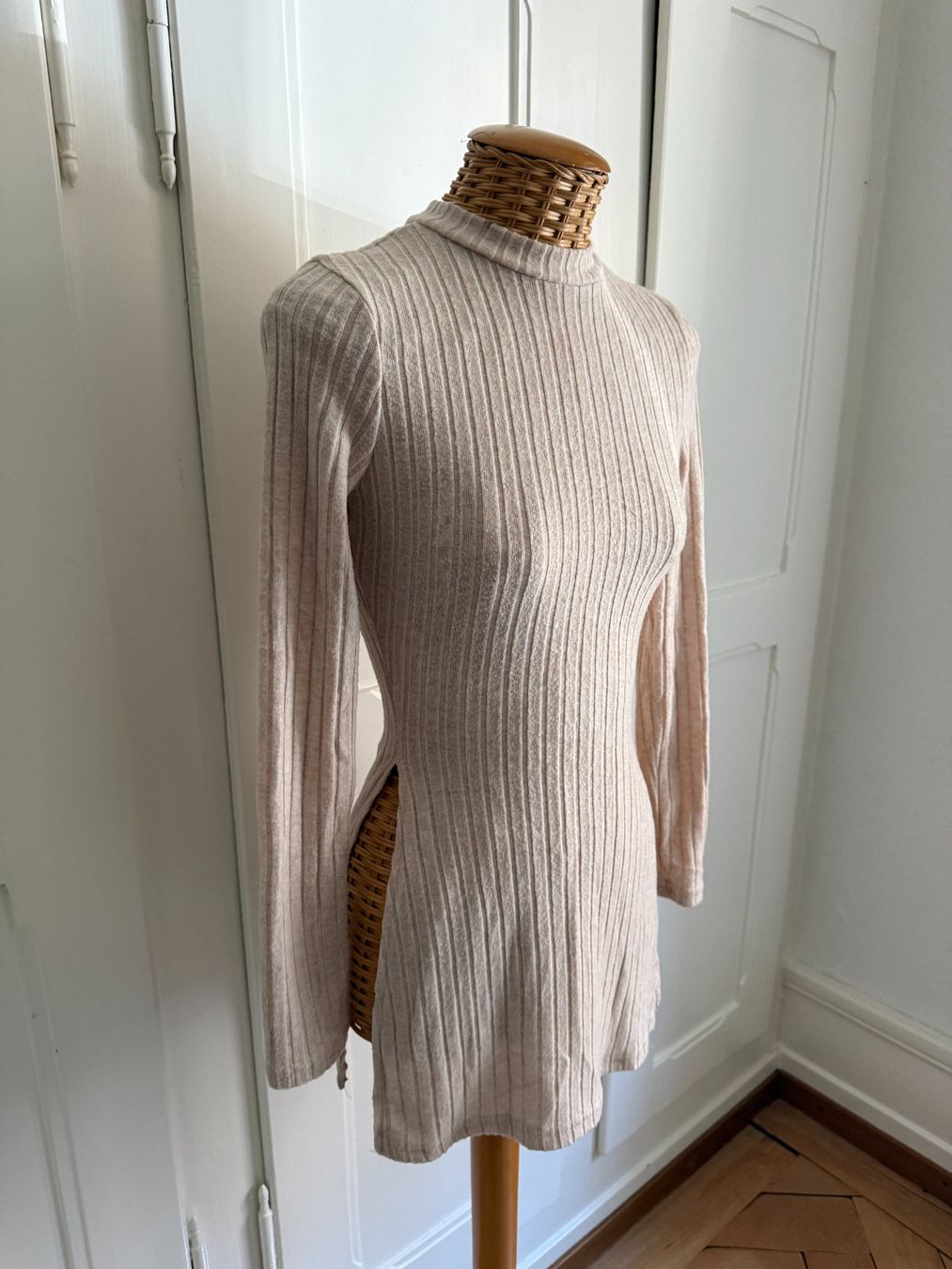 Shein Lotti di vestiti: Zweiteiler beige kuschelig (Pulli + Hose) 34 – Usato da Zürich venduto da Diazaio 3