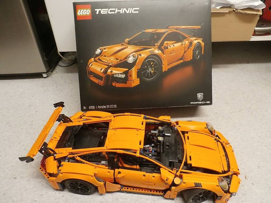Lego Baukästen: Lego Technik Porsche GT3 RS  42056 – Gebraucht aus Solothurn von Lego111