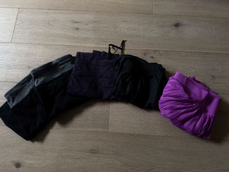 Nike & Adidas Sportset, 5-teilig, Gr. M /L – Lila/Schwarz
