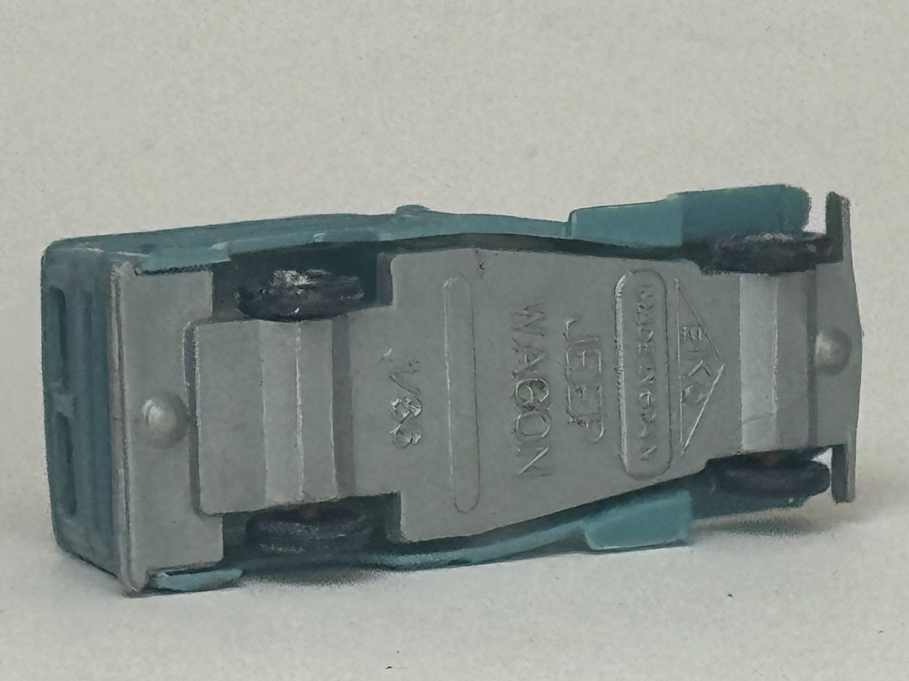 Herpa Modellini d'auto: GB- Jeep Wagon graublau – Usato da Elm venduto da Wikmtz 2