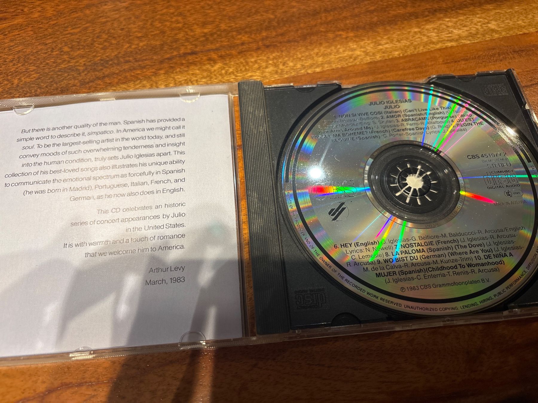 CD: Julio Iglesias CD "Non Si Vive Cosi" – Usato da Andwil SG venduto da schmei 2