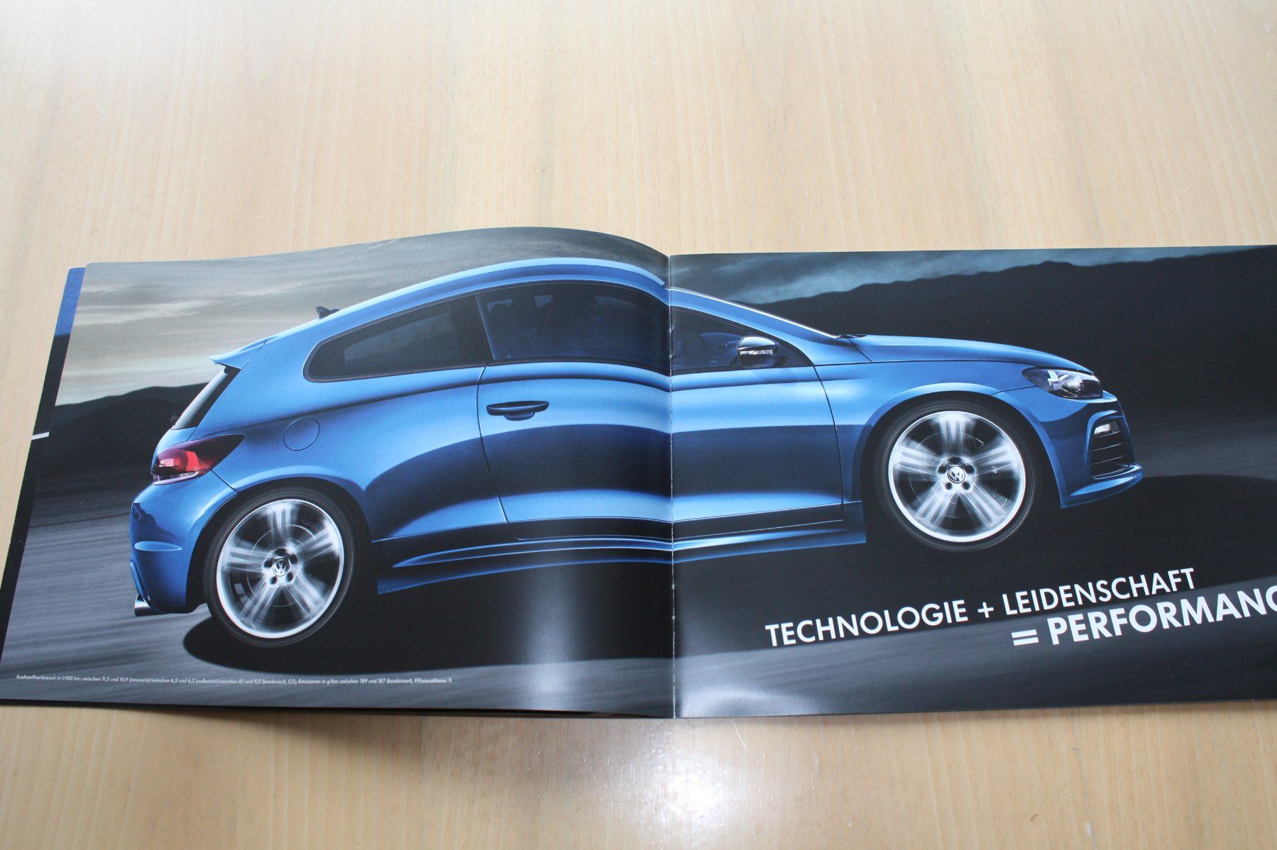 VW Documenti: VW Scirocco R Prospekt 10/2012 MJ 2013 – Usato da Wikon venduto da erwin400 2