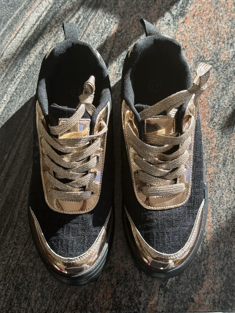 Damenschuhe: Freizeitschuhe, Sommer- Ausgehschuhe, leicht, Schuhgr. 41 – Neu (gemäss Beschreibung) aus Ebnat-Kappel von BoutiqueBijoux 1