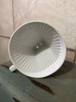 Kaffeefilter Porzellan weiss gebrauchter Zustand